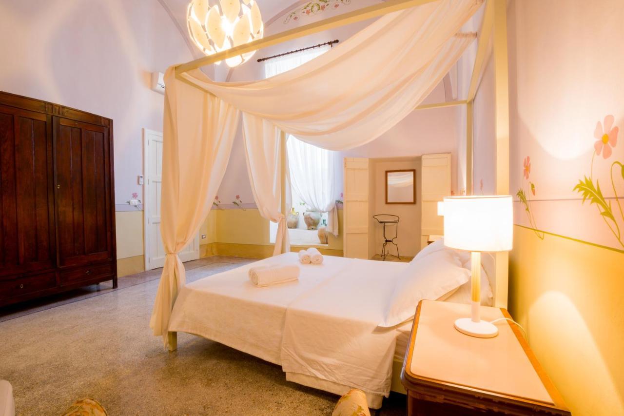Bed and Breakfast Palazzo Ashian Аккуарика-дель-Капо Екстер'єр фото