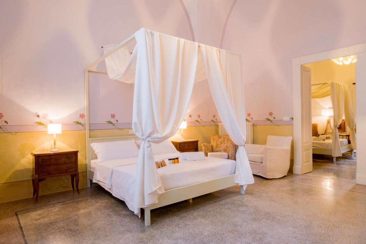 Bed and Breakfast Palazzo Ashian Аккуарика-дель-Капо Екстер'єр фото